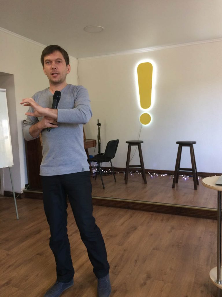 Адвентистская молодёжь востока Украины поставила «Восклицательный знак» на тренинге в Краматорске