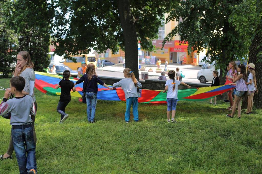 Понад 1000 маленьких жителів Дубна відвідали «Країну здоров’я»
