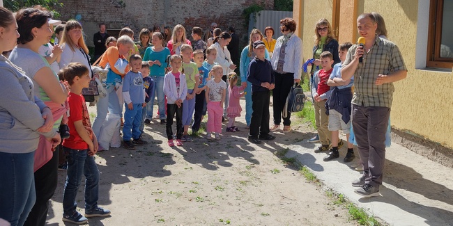 Вихованці християнської дитячої музичної школи в селі Сальниця відзвітували концертом