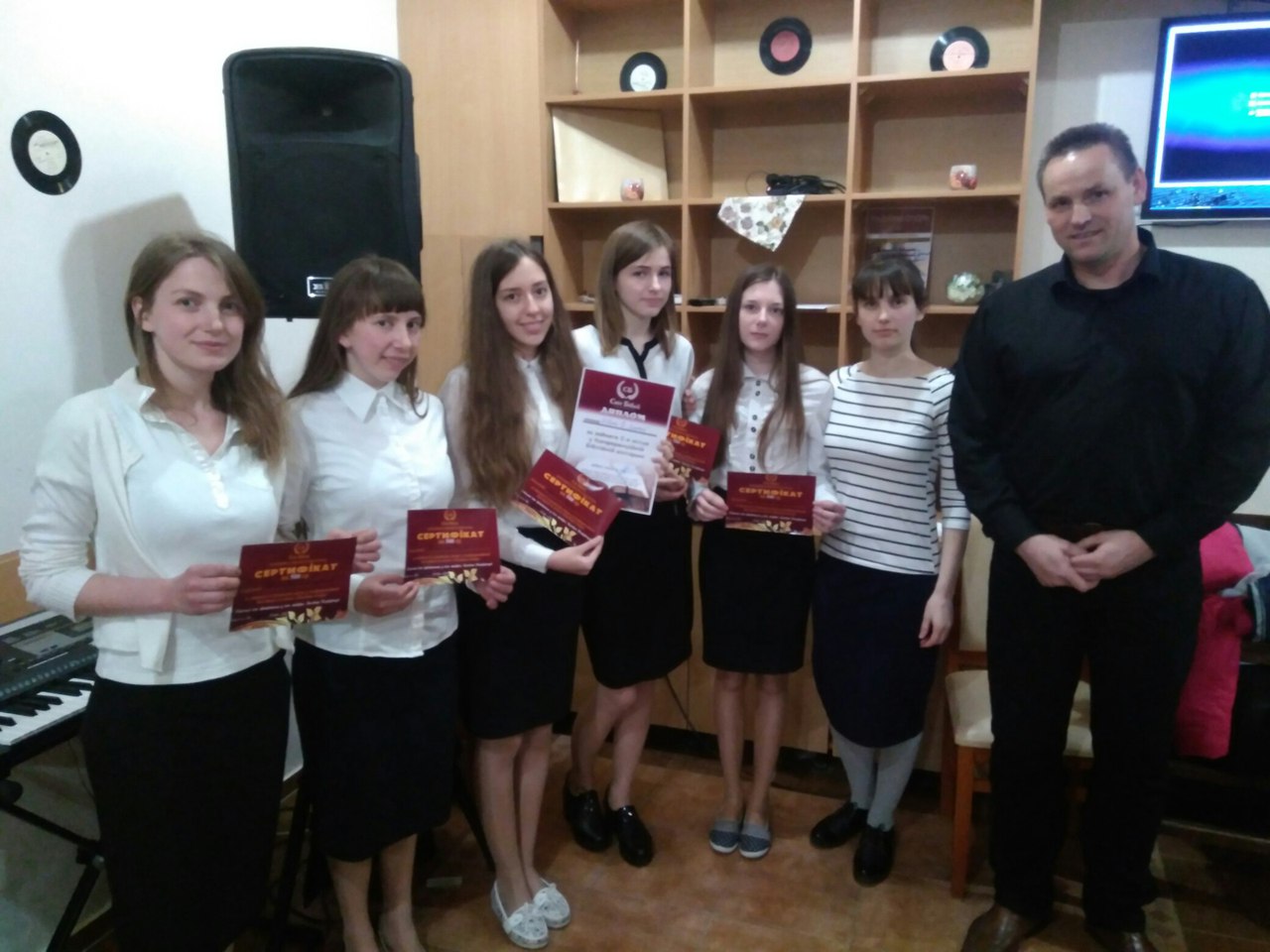 На конкурсі «Світ Біблії» перемогла рівненська дівоча команда “Алетея”