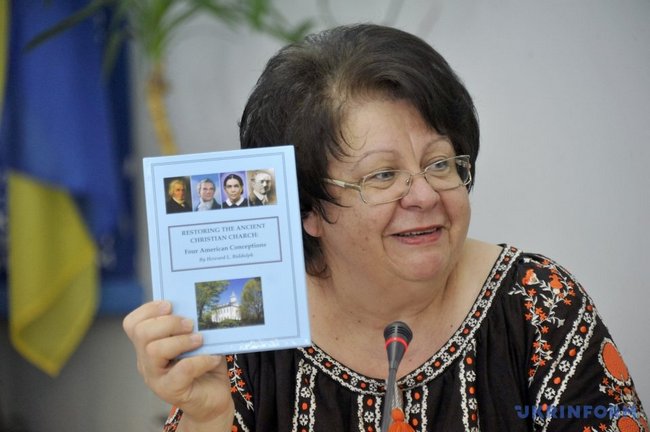 В Укрінформі презентували книгу про чотири американські церкви, присутні в Україні