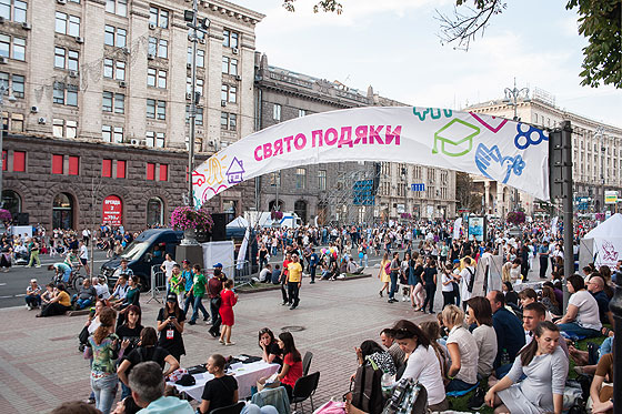 Сотні тисяч християн прийшли послухати Ніка Вуйчича у Києві