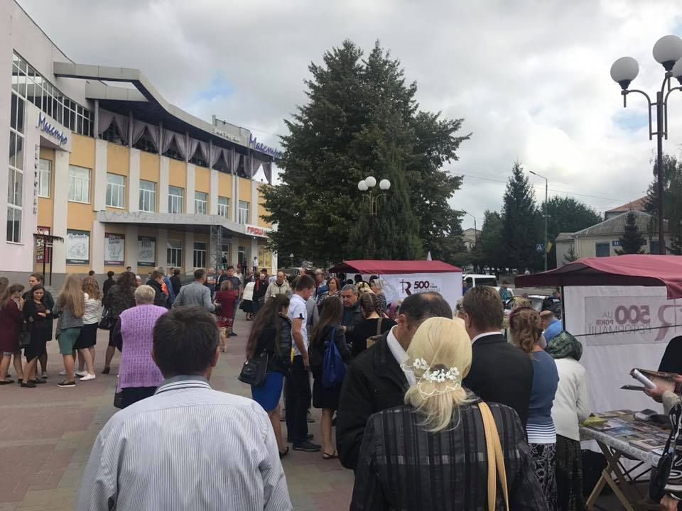 Всеукраїнський автопробіг Реформації проїхався по містах та селах Вінниччини 
