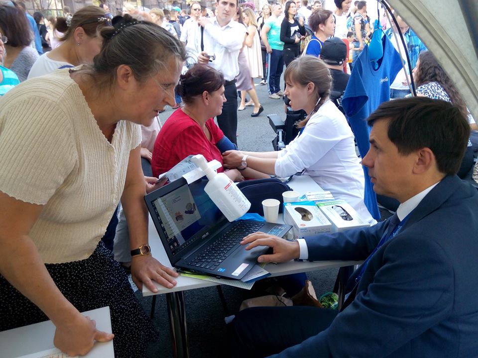 На Святі подяки в Києві медики «Angelia medical center» проконсультували більше 1000 громадян (ФОТО)