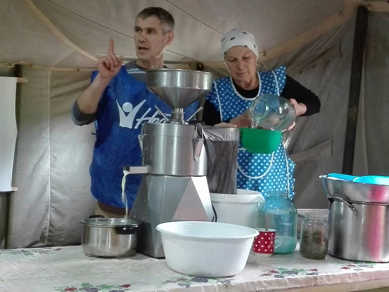 На медико-місіонерській школі вчили основам християнського бізнесу