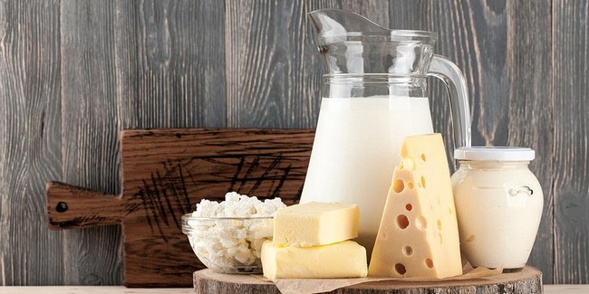 Употребление молочных продуктов может защитить от рака толстой кишки, говорится в исследовании