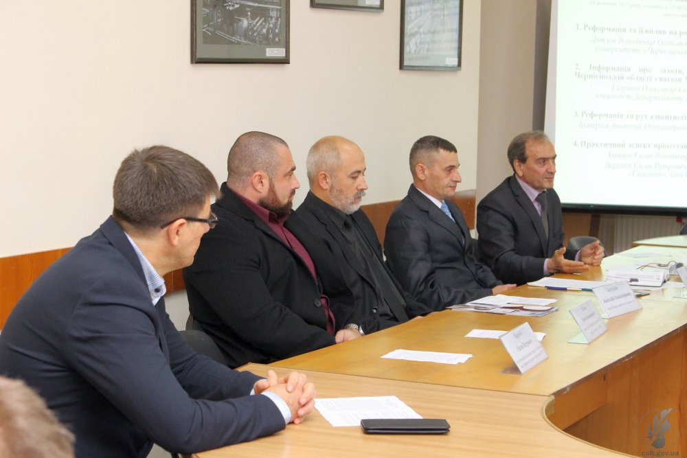 У Чернігові пройшов круглий стіл «Реформація — 500 і Чернігівщина. Вплив духовної культури на розвиток суспільства»
