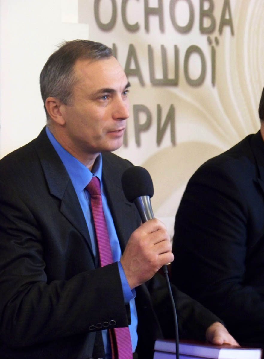 П’ять томів творів Мартіна Лютера переклали українською і презентували у Києві