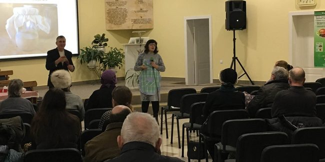 Цикл зустрічей "Клуб здоров'я" проводять у Чернівцях