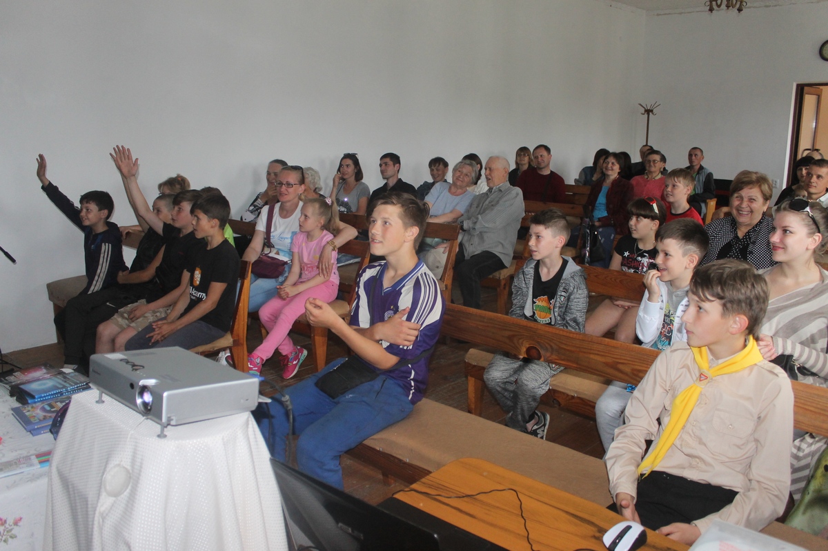 Відвідувачі днів відкритої астрономії на Черкащині дізналися про зв’язок Біблії та науки