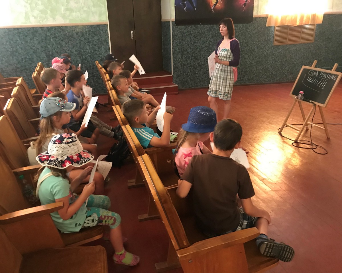 У Гоголеві діти зустрілися з уродженцем Камеруну