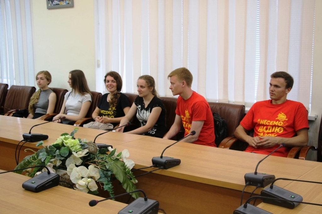 У Житомирській міській раді побували представники молодіжного громадського руху «Сильне покоління» 