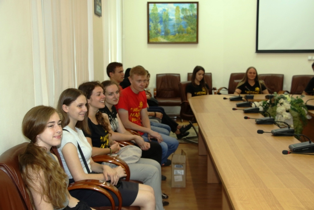 У Житомирській міській раді побували представники молодіжного громадського руху «Сильне покоління» 