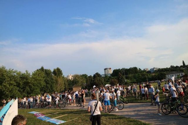 Перший велопробіг на підтримку сім`ї зібрав понад 300 учасників