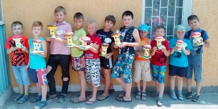 Почти тридцать ребят участвовали в каникулярной школе в Пятихатках