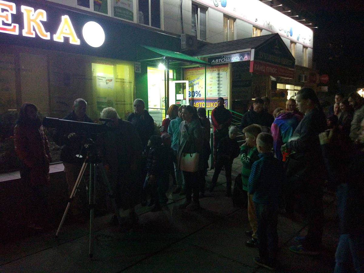 Київські креаціоністи провели пізнавальну програму для жителів району Виноградар 