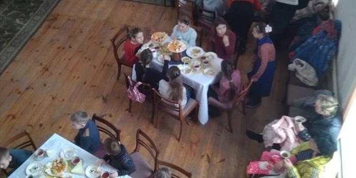 До нас можуть приходити діти з району, а не тільки наші прихожани