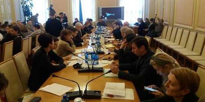 Комітет з питань охорони здоров’я провів круглий стіл на тему: «Науково-медичні підходи до проблеми ґендерної рівності»