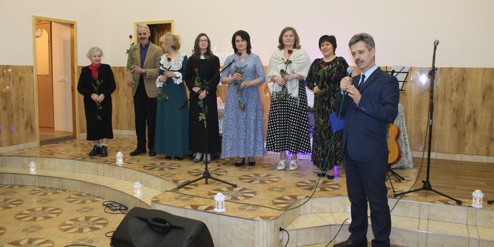 Благотворительный концерт «Вечер романса» в адвентистской церкви города Днепра. 15 декабря 2018 года