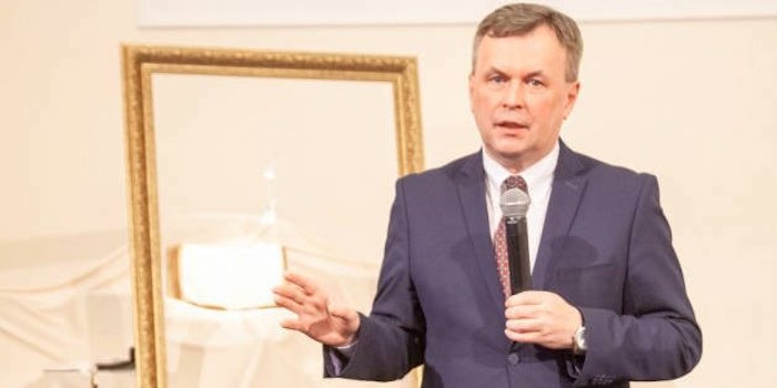 Библейские мотивы в искусстве представил Олег Харламов на программе в Одессе