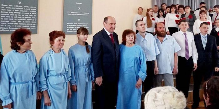 Евангельская программа в Мариуполе завершилась крещением
