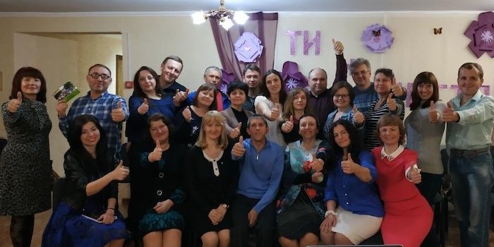 Дорогу к счастью искали не обремененные семейными узами в лагере "Ты + счастье"