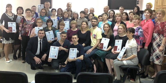 Чоловік із хворобами хребта став масажистом