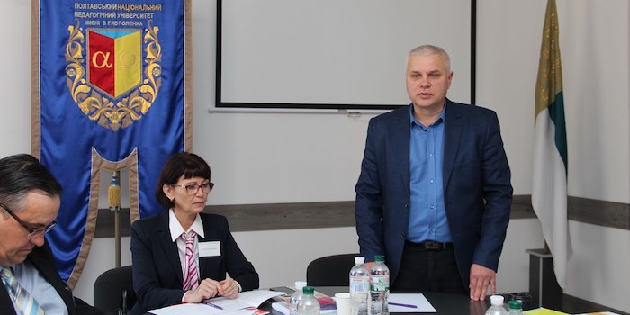 Історикам-адвентистам зичу поєднати приналежність до конфесії з науковими підходами
