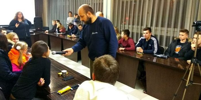 Харьковская молодежь провела дебатный клуб