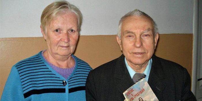 80-летний литературный евангелист из Краматорска успешно трудится для Господа