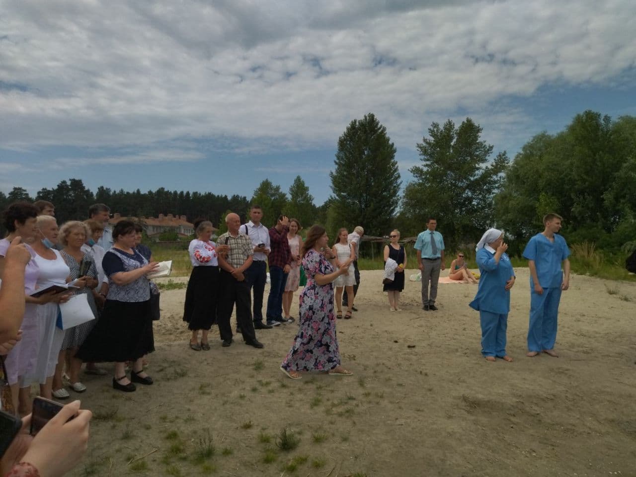 Незвична євангельська програма влітку: в Обухові відбулось хрещення