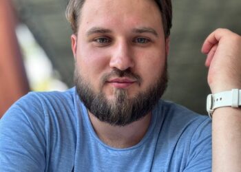 У Миколаєві відбулося служіння прощання з Артуром Кучерявенком