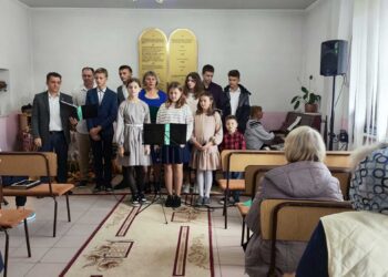 Церква у Вараші впродовж 35 років звіщає євангельську звістку